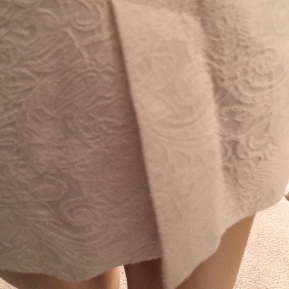 Beautiful Jacket With Lots Of Texture! - image 4